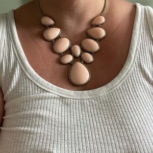 Women’s beautiful nude PINK necklace never worn
